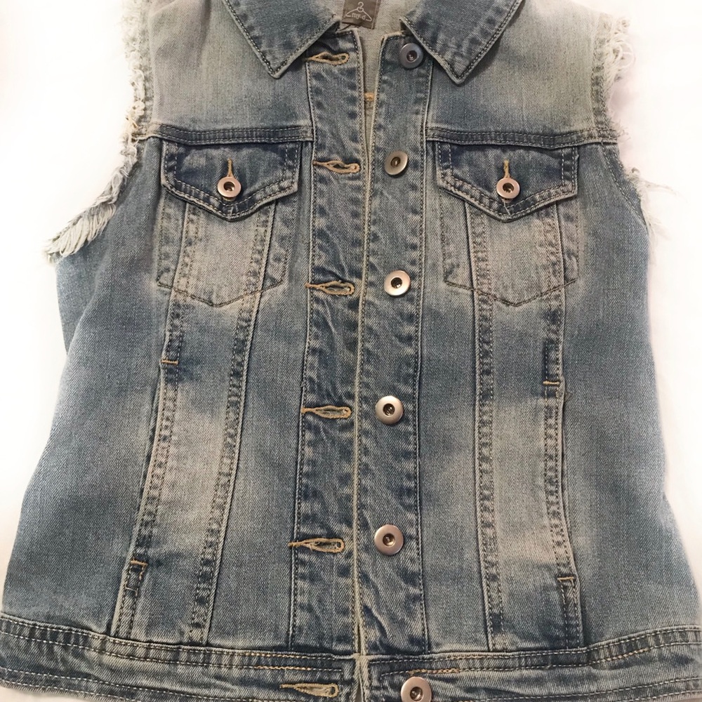 Brand New Sleeveless Denim Vest